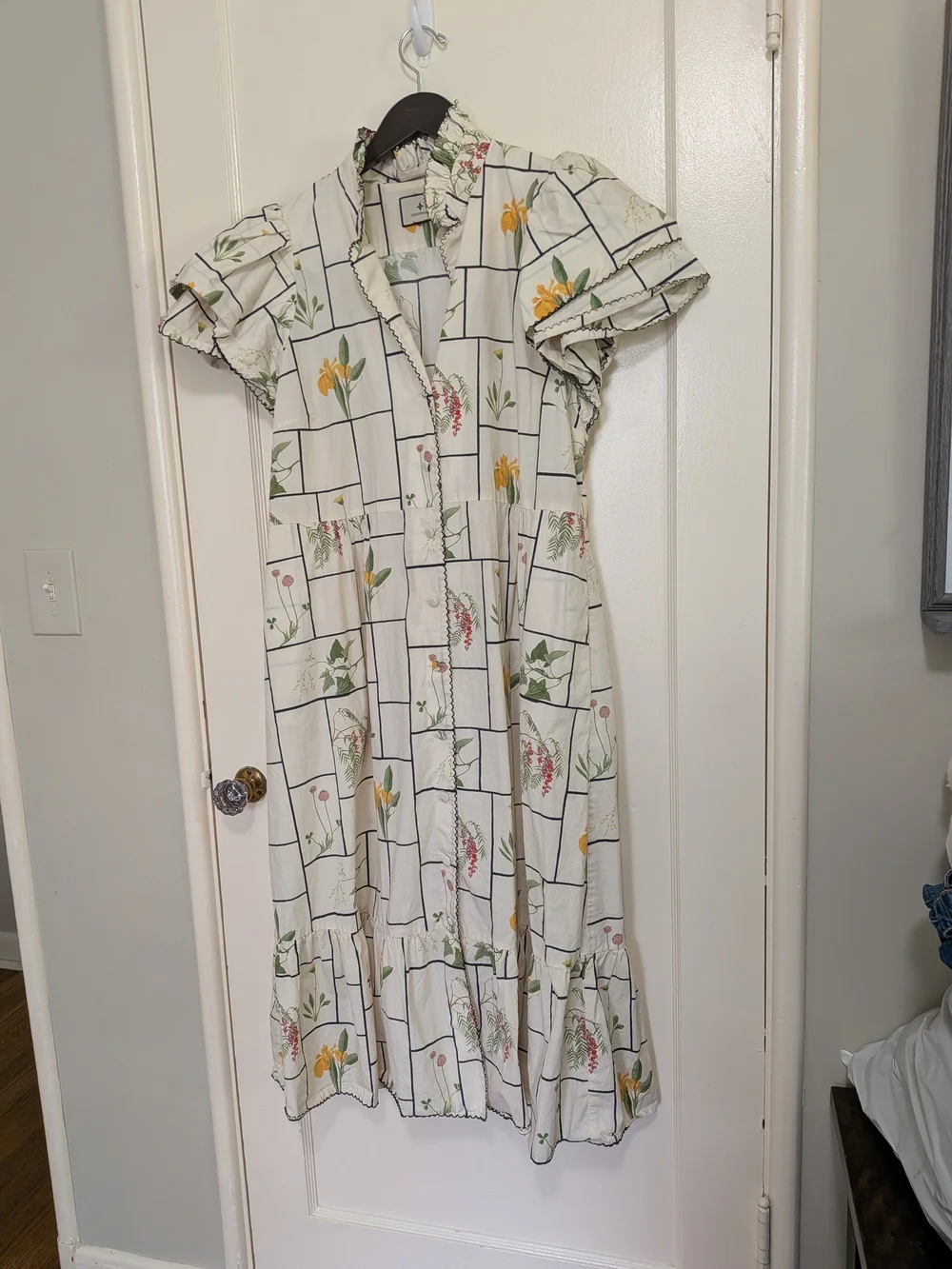 Tuckernuck Alice Floral Dress Size XL - Picture 2 of 4